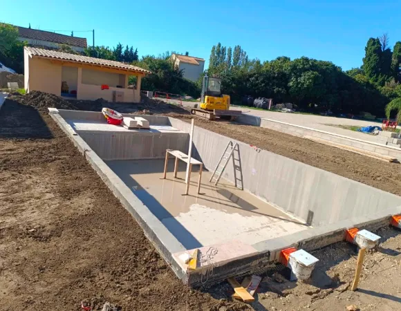 Construction de piscine à Fourques