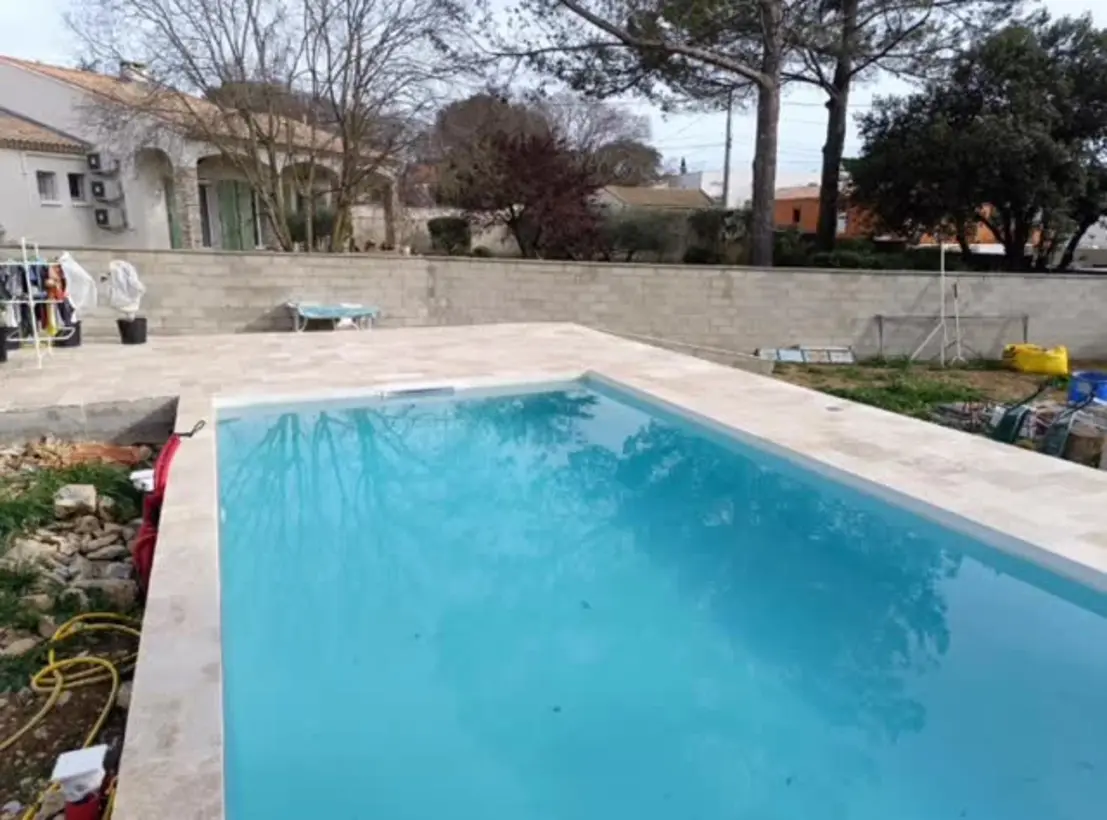 Piscine Paradou — HB CONSTRUCTIONS
